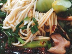 -胥佳烧鸡公牛肉面馆