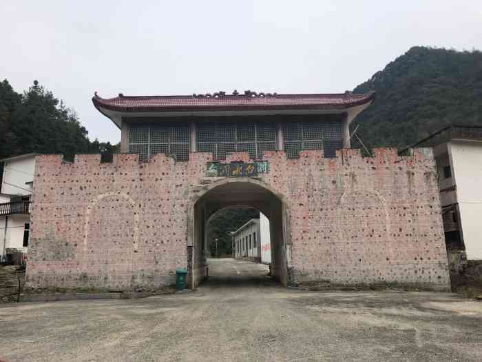 三爪仑白水洞景区-"白水洞位于大山深处,刚去的时候一顿好找,.