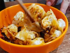 蒜泥抄手-继红顺河抄手名小吃