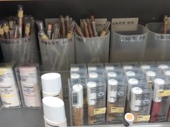 -MUJI无印良品(鑫嘉汇购物中心店)