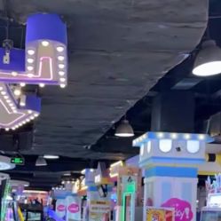 -蹦蹦乐园(南桥百联店)