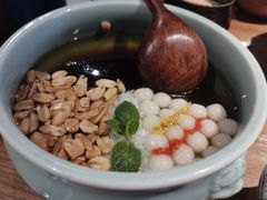 -吃饭皇帝大(长宁龙之梦店)