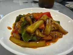 -乡村馕坑肉·烧烤·新疆菜·本地人更爱吃(阿勒泰首店)