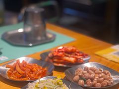 -唯成•韩国炭火烤肉 유성고기