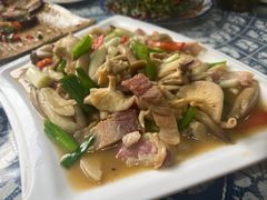 -龙姐私房菜(和顺古镇店)