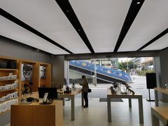 -DJI大疆(深圳华强北曼哈授权体验店)