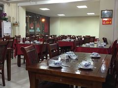 -溢心园香河肉饼总店