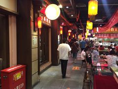 大堂-食上东新街美食街区(民乐新都会店)