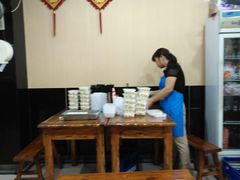 大堂-潘国仙耳光馄饨(黄家阙路店)