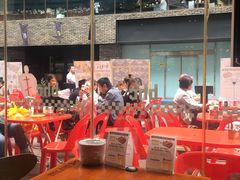 -BHC炸鸡(明洞总店)