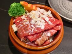 -山川小町·极番烧肉(新地假日广场店)