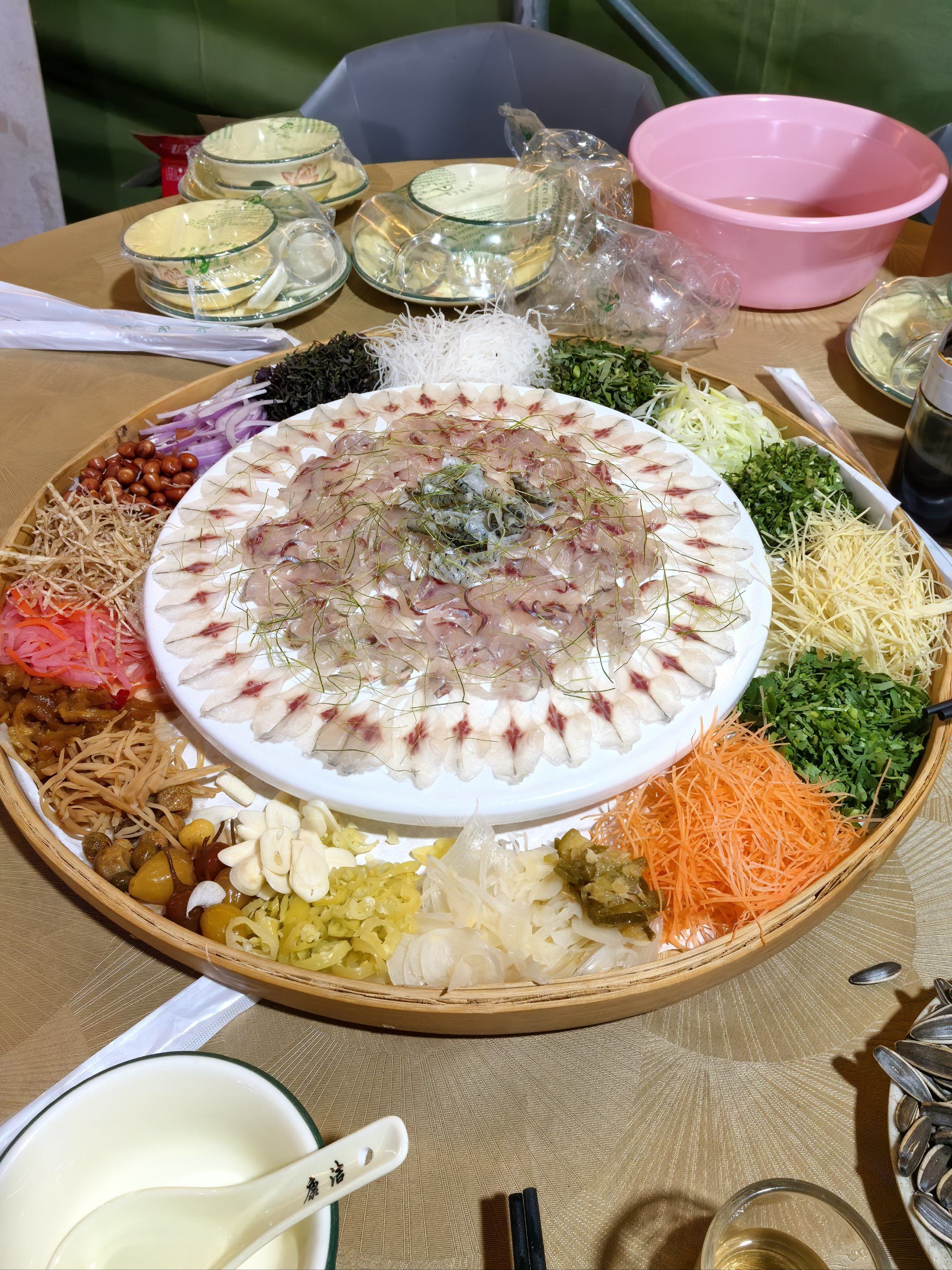 玉林吃的横县鱼生