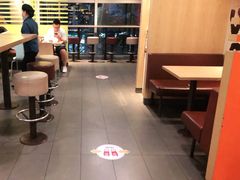 -麦当劳(华宁弘基生活中心店)