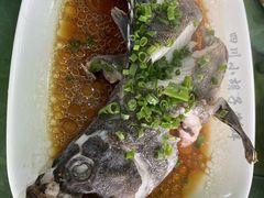 -四川小胡子海鲜(丁村万人海鲜广场店)