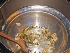 -老船舫·现做活鲜鱼馆(东郊记忆店)