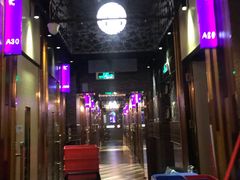 -K+全国连锁KTV(绿地缤纷天地店)