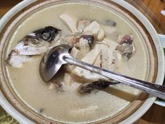 -芦茨金富饭庄·25年老字号·专做稻草鸡