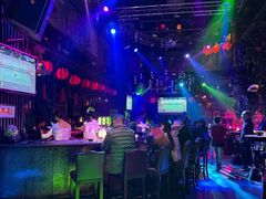 -滨海欢乐昔唐酒吧(财富星座店)
