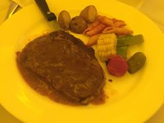 -成桂西餐厅·42年的味道(五大道疙瘩楼店)