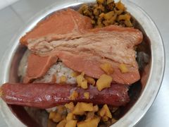 -梁阿婆廿年老牌扣肉糯米饭