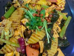 -小山城麻辣香锅(新邻生活广场店)