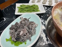 -楼外楼大刀肉传统火锅居(繁荣路店)