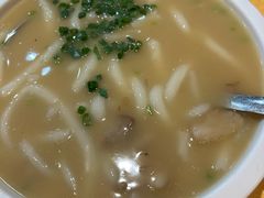-鹏城人家海鲜酒家·23年老字号(较场尾店)