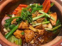 -八府香鸭·啫啫煲(华山路店)