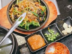 -臻牛烤肉