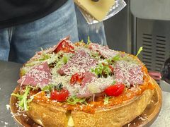 -Dragon Pizza•圆脸龙披萨·牛排餐厅
