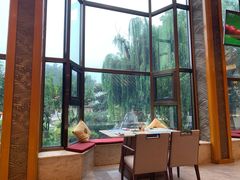 -舜耕山庄四时万和自助餐厅
