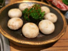 烤蘑菇-黑牛の店·和牛烧肉(合生汇店)