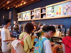 -星巴克(广州南站A18检票口楼上)