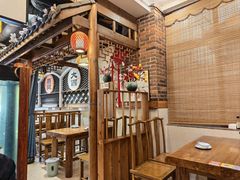 -东来菜馆•手抓海鲜家常菜•海鲜锅贴(鸽子窝店)