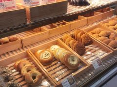 -红星前进面包牛奶公司(五道口购物中心店)