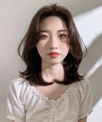 -环球蝶上美业连锁