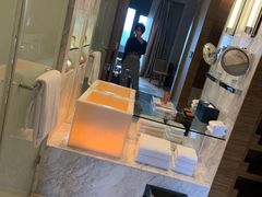 -上海滴水湖皇冠假日酒店