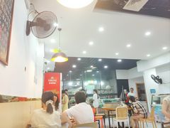 -老何家后安粉·糟粕醋海鲜火锅(三亚湾椰梦长廊店)