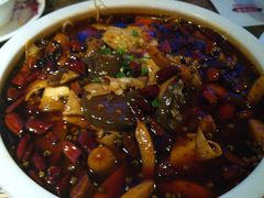 金牌毛血旺-川府老妈(天津国贸购物中心店)