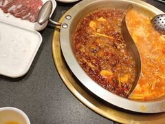 -沸炉重庆老火锅(军事博物馆店)