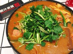 -肥汁米蘭香港米线(长宁来福士店)