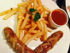 android_upload_pic-皇冠自酿啤酒坊(中国红街5号楼店)