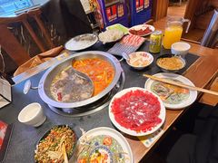 -沸炉重庆老火锅(军事博物馆店)