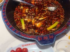 -何师傅美蛙鱼头(汉街店)