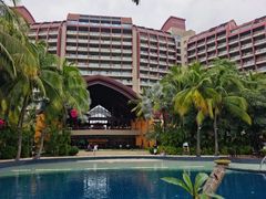 -三亚湾海居铂尔曼度假酒店