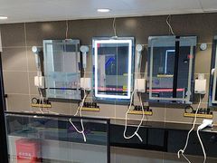 -小蓝鲸游泳培训基地(积水潭店)