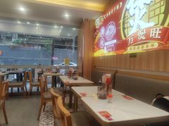 -万煲旺·香港老传承煲仔饭·猪杂汤(客村店)