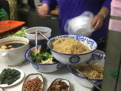 -大姨捞面(新安花园店)