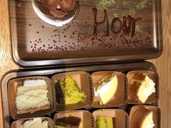 -星巴克(前滩世贸中心店)