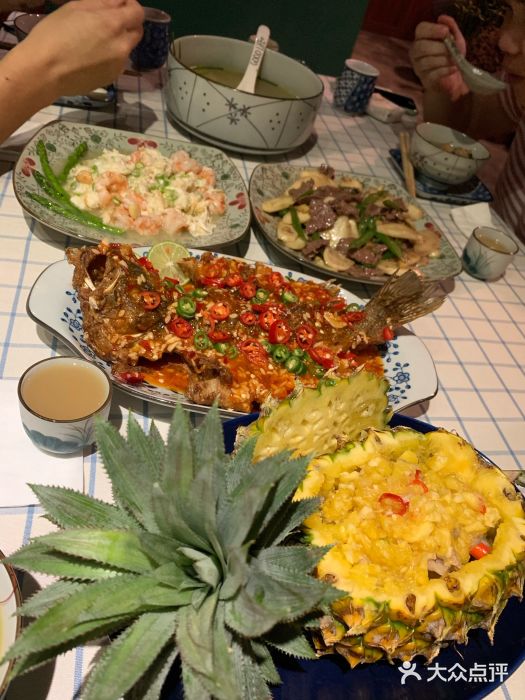 在湖边私厨小馆图片